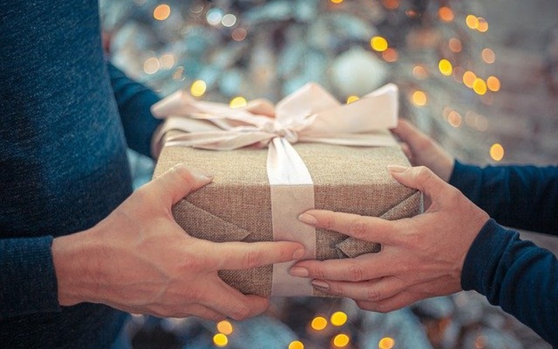 移転祝いに贈る花以外のおすすめギフト オフィスや事務所に贈るお祝いの定番は胡蝶蘭だけじゃない 選び方のコツ マナーも解説 開業 開店 移転祝い にwebカタログギフト オフィスギフト 移転祝いに贈る花以外のおすすめギフト オフィスや事務所に贈るお祝いの定番は胡蝶蘭だけじゃない 選び方のコツ マナーも解説 開業 開店 移転祝い にwebカタログギフト オフィスギフト