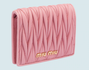 【MIU MIU】「マテラッセ」レザー 財布　ピンク