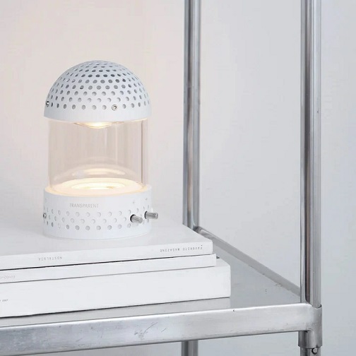 【TRANSPARENT】ランタン のようなサスティナブル・スピーカー